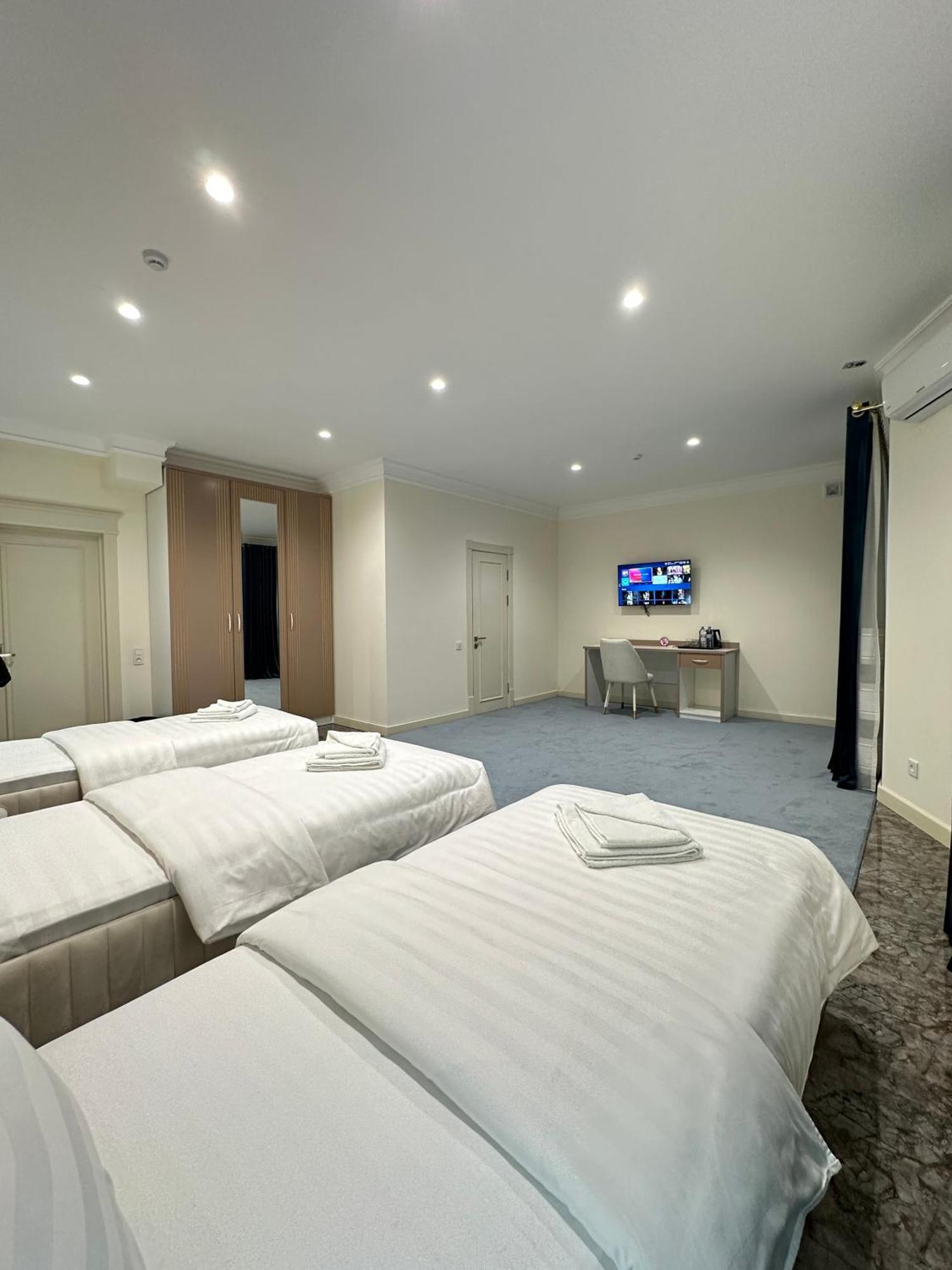 Nur Makon Hotel Tashkent Exterior foto