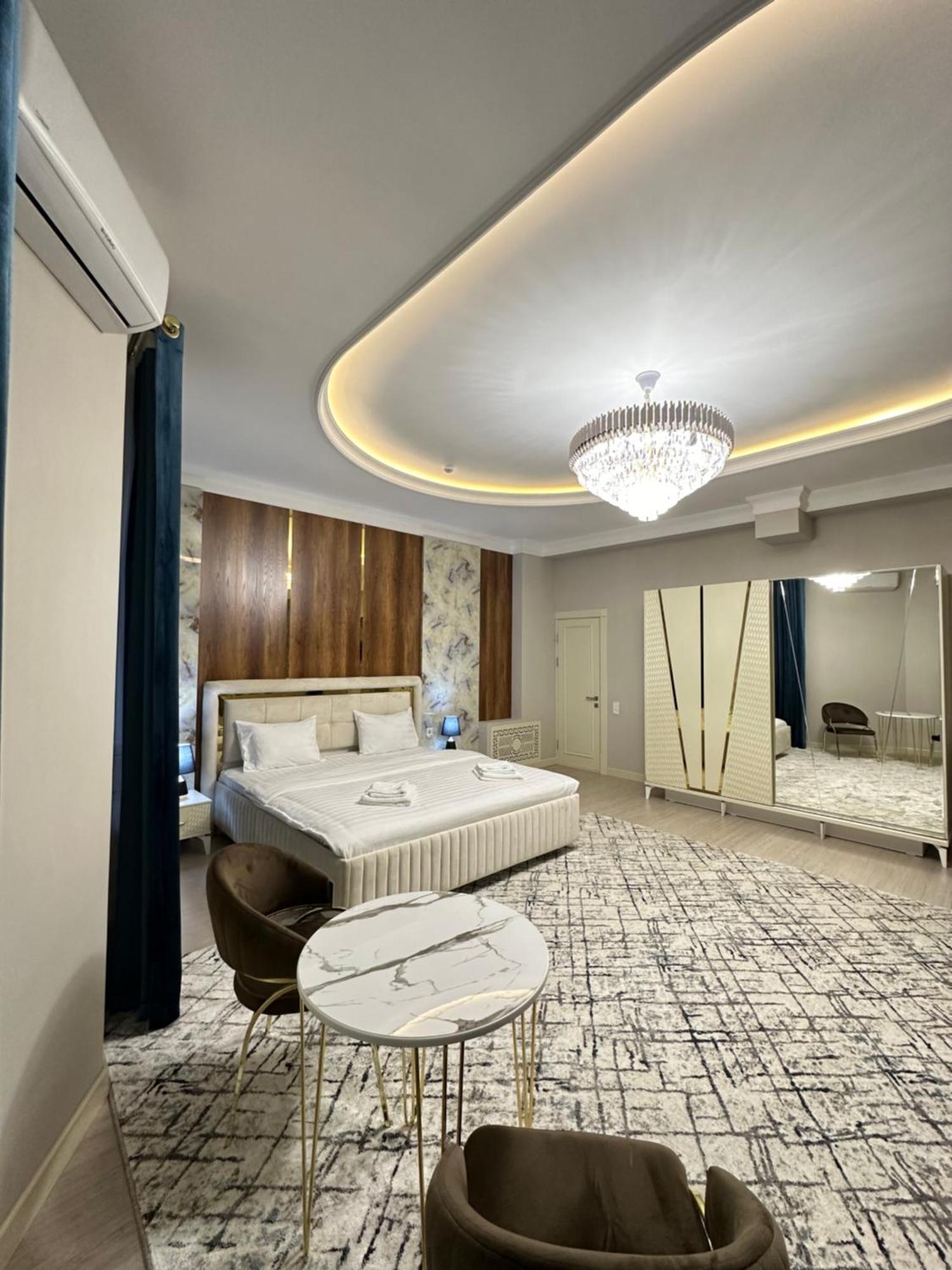 Nur Makon Hotel Tashkent Exterior foto