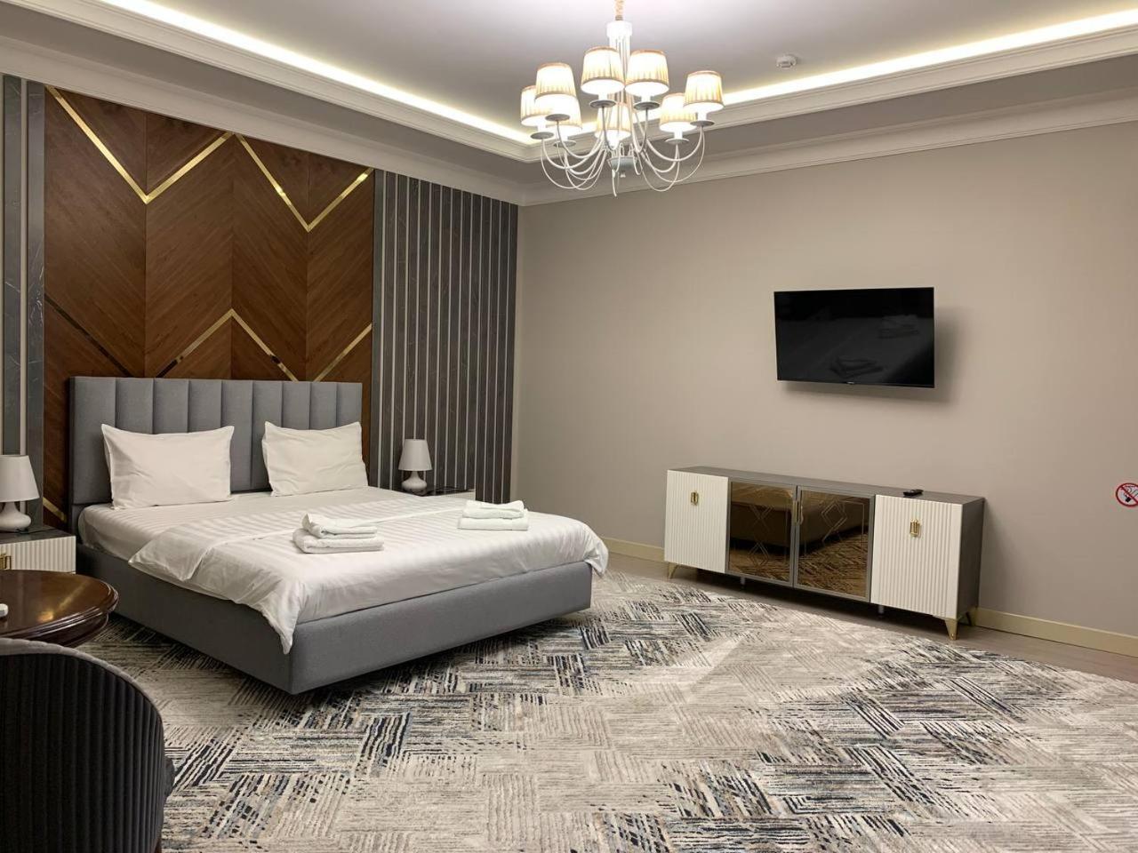 Nur Makon Hotel Tashkent Exterior foto